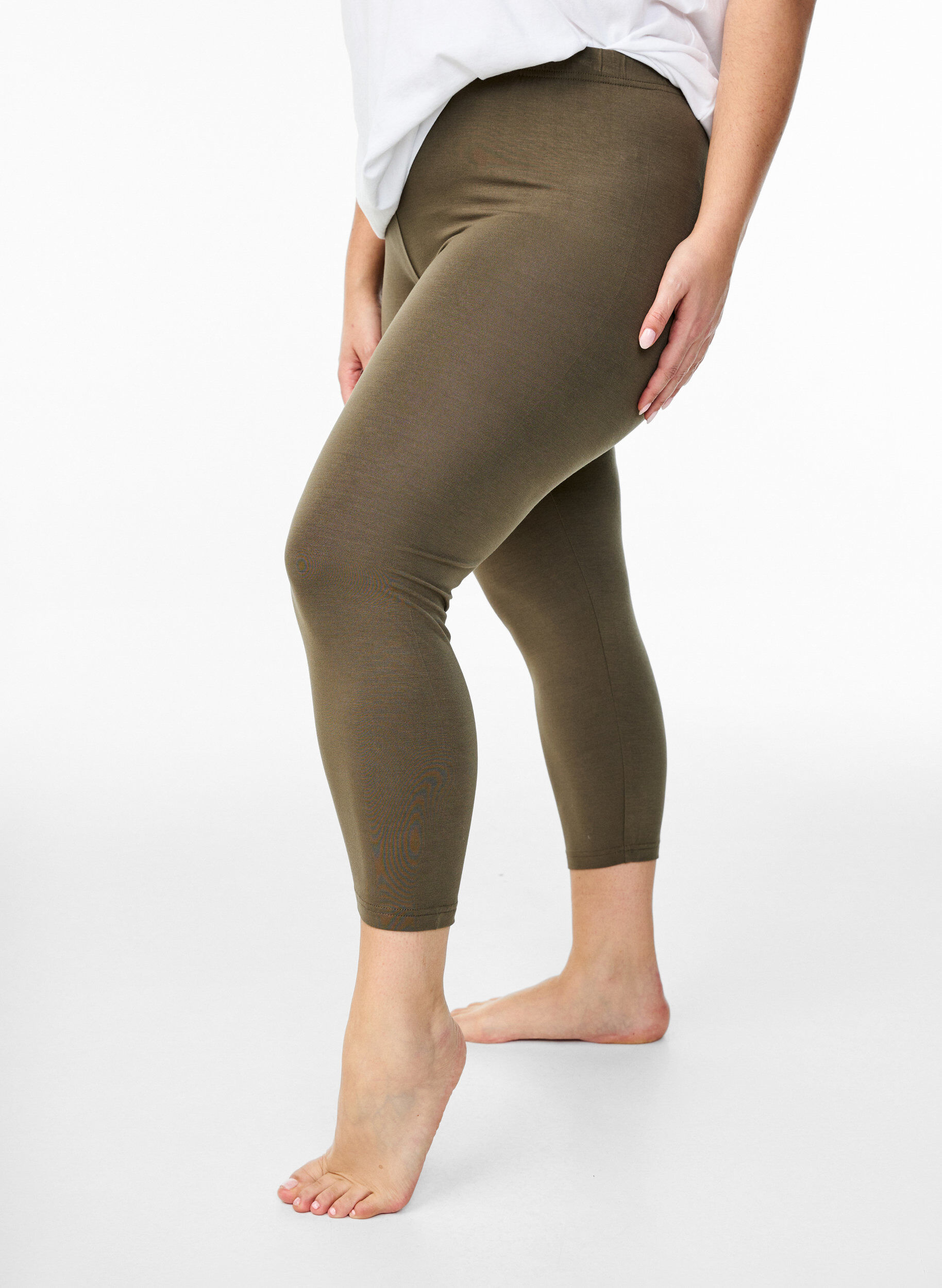 Leggings 3/4 basiques en viscose, Vert fonc&eacute;, Model