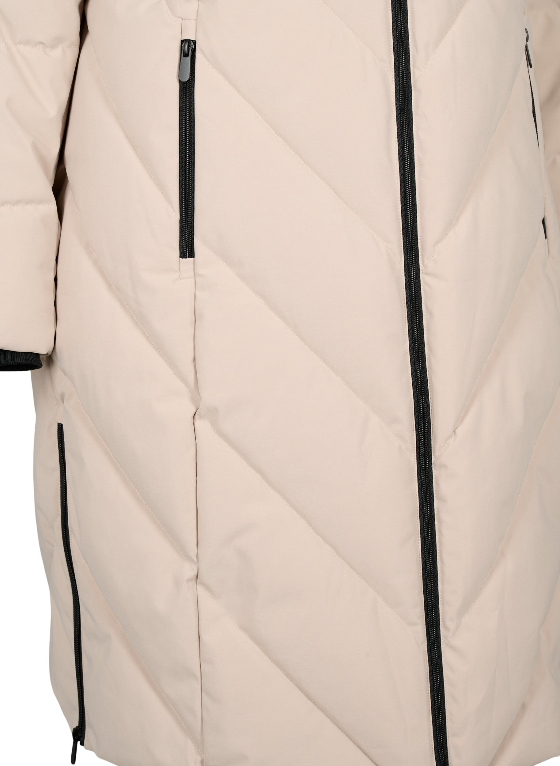 Zizzi Long manteau d'hiver &agrave; fermeture &agrave; attaches et col en fausse fourrure, Beige, Packshot image number 3