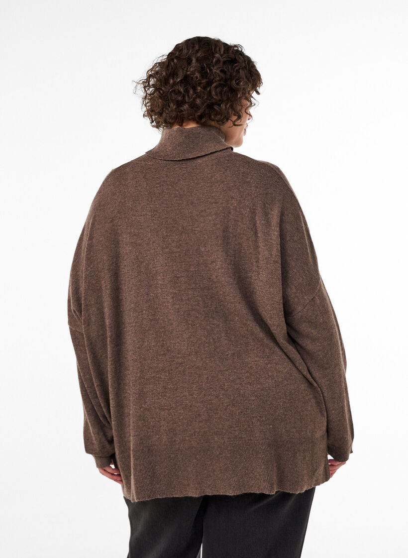 Coltrui met losse pasvorm, Bruin, Model image number 2