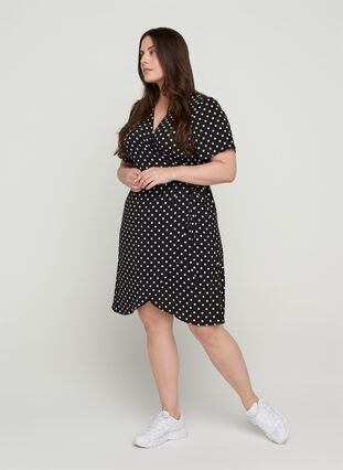 Robe portefeuille manches courtes, Black w White Dot, Model image number 3