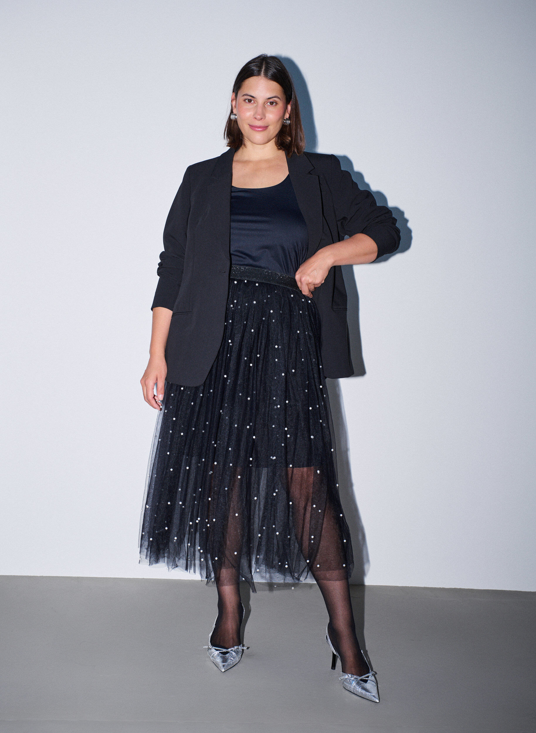 ZizziJupe midi en tulle avec perles, Noir, Model image number 0
