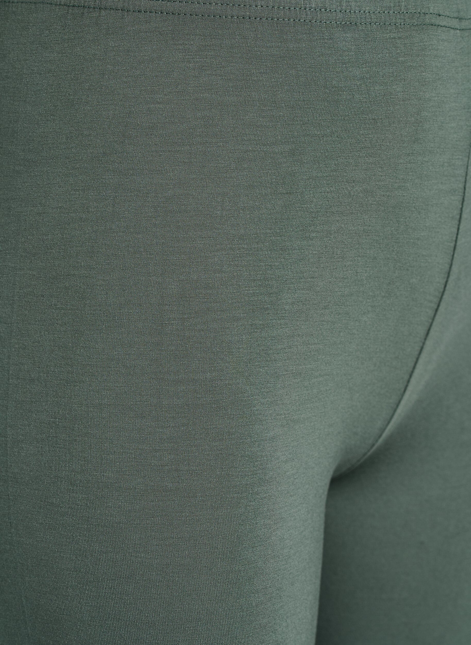 Zizzi Leggings basiques longueur 3/4 en viscose, Vert fonc&eacute;, Packshot image number 2