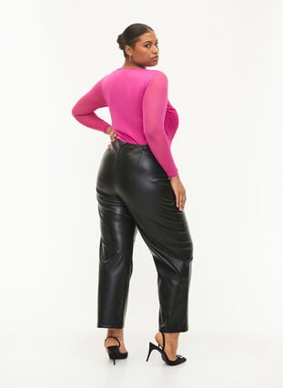 Pantalon en simili cuir avec jambe large, Black, Model image number 1