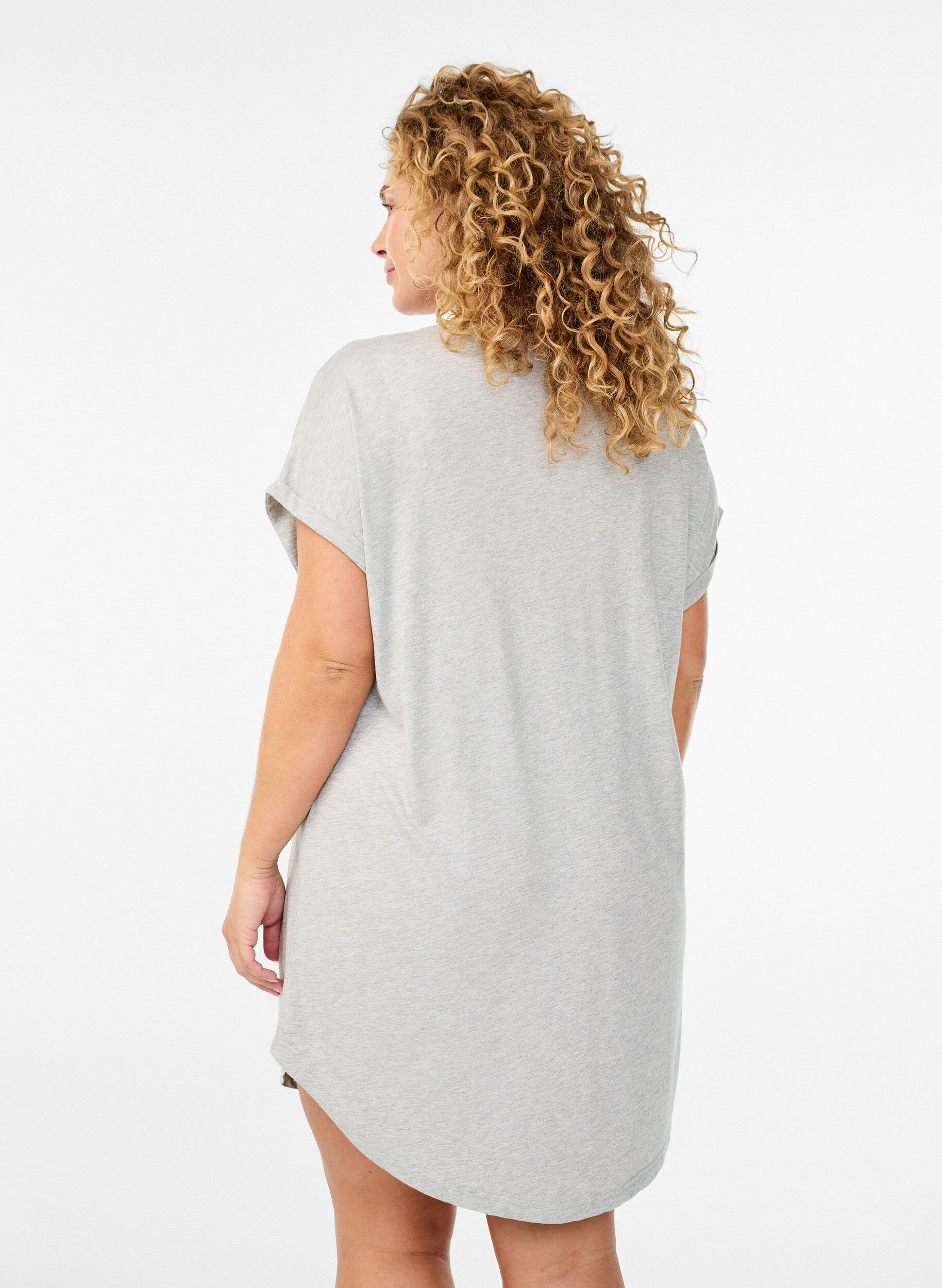 ZizziChemise de nuit &agrave; manches courtes avec imprim&eacute; texte, Gris, Model image number 2