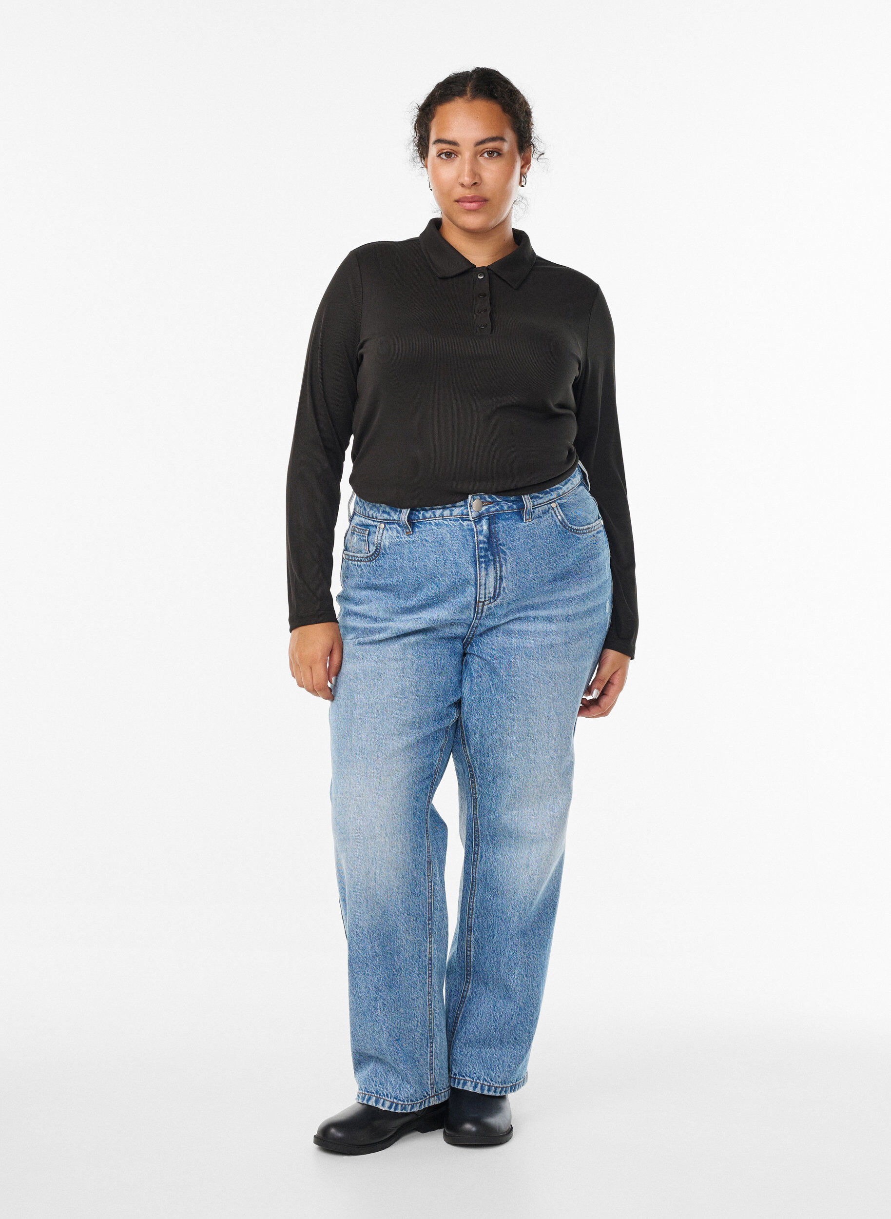 ZizziPolo in zachte rib met lange mouwen, Zwart, Model image number 1