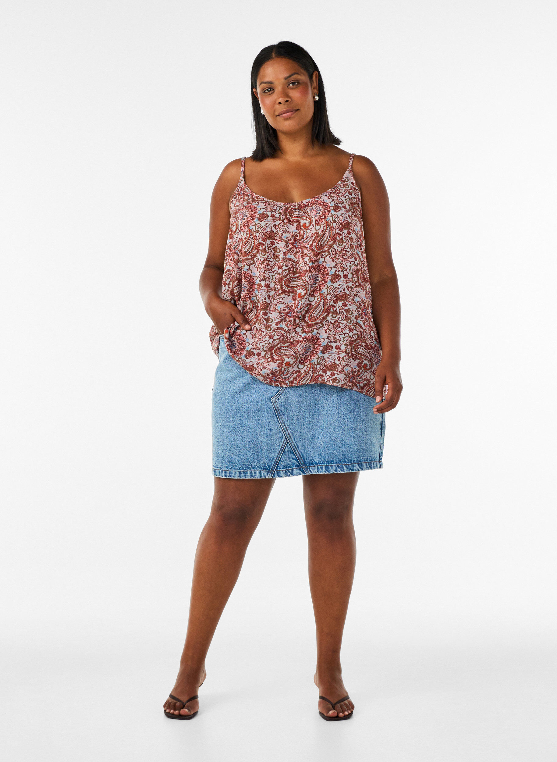 ZizziStrap top in viscose, Roze, Model image number 1