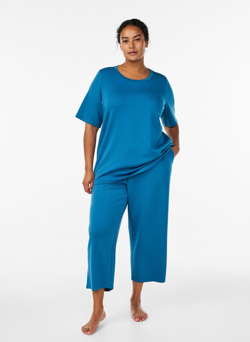 T-shirt en modal mélangé, Bleu pétrole, Model image number 1