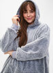 Robe en peluche surdimensionn&eacute;e avec poche, Grey Melange, Model image number 2