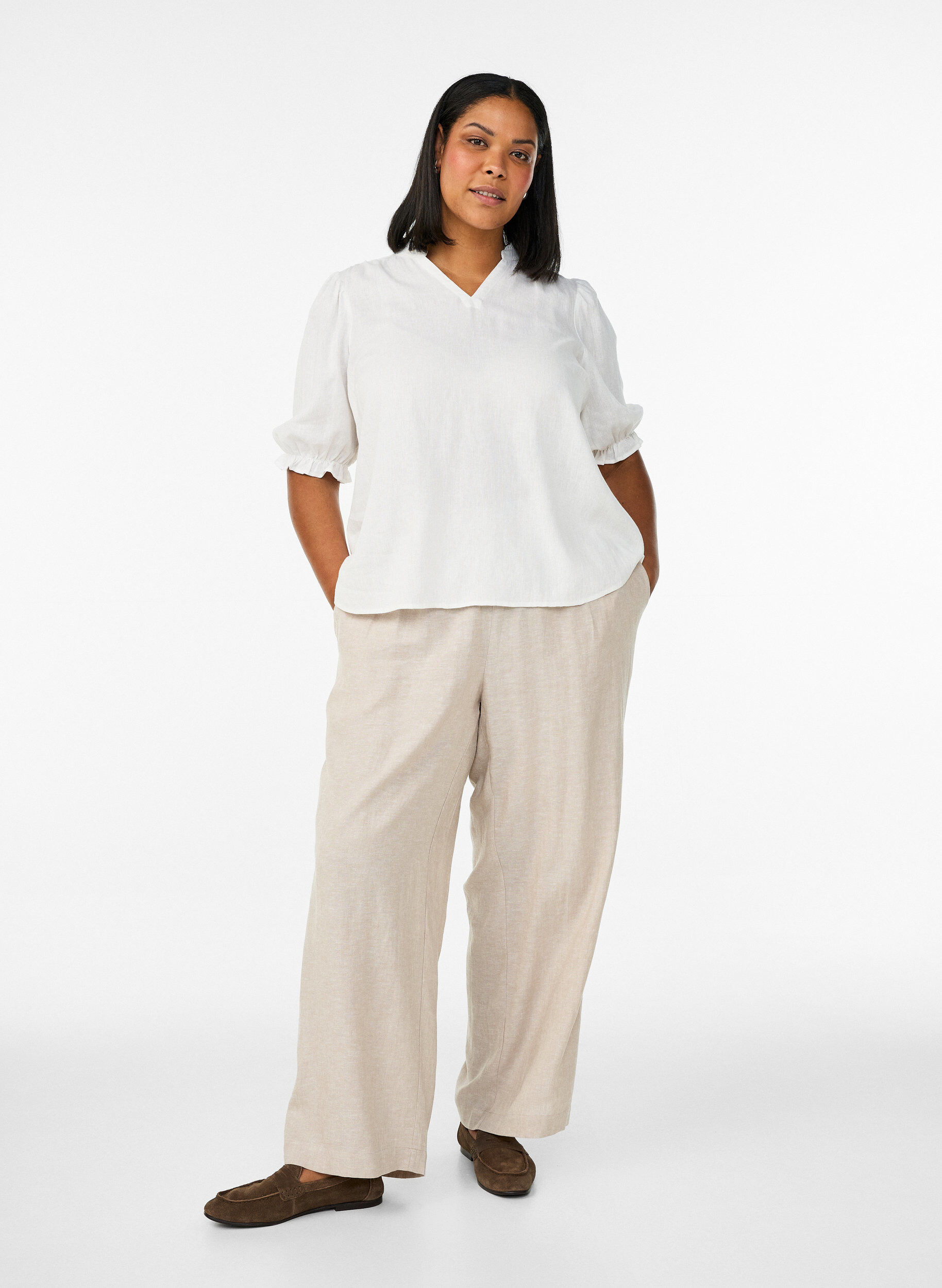 ZizziBlouse in linnen en viscose met mouwen 1/2, Wit, Model image number 1