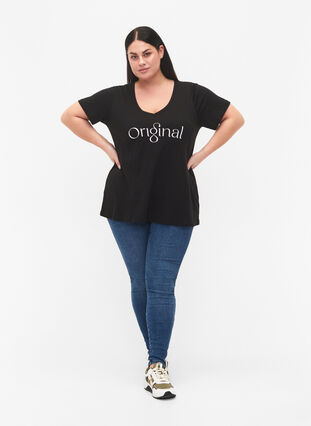 T-shirt en coton avec impression de texte et col en V, Black ORI, Model image number 2