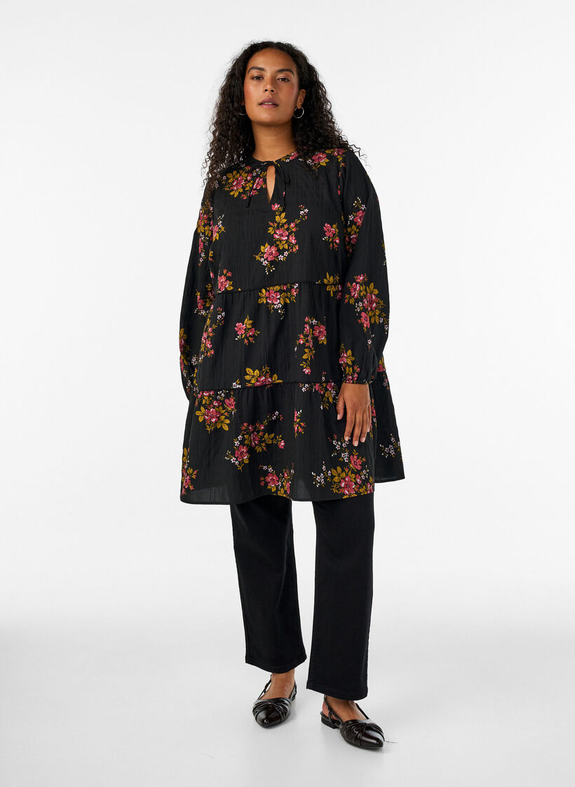 Robes &agrave; imprim&eacute; floral avec fermeture &agrave; cravate, Noir, Model image number 1
