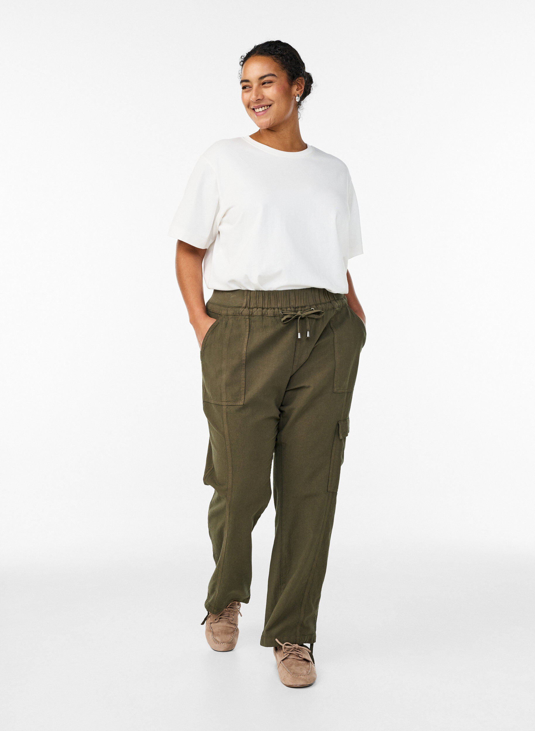 Pantalon cargo ample en coton, Vert fonc&eacute;, Model