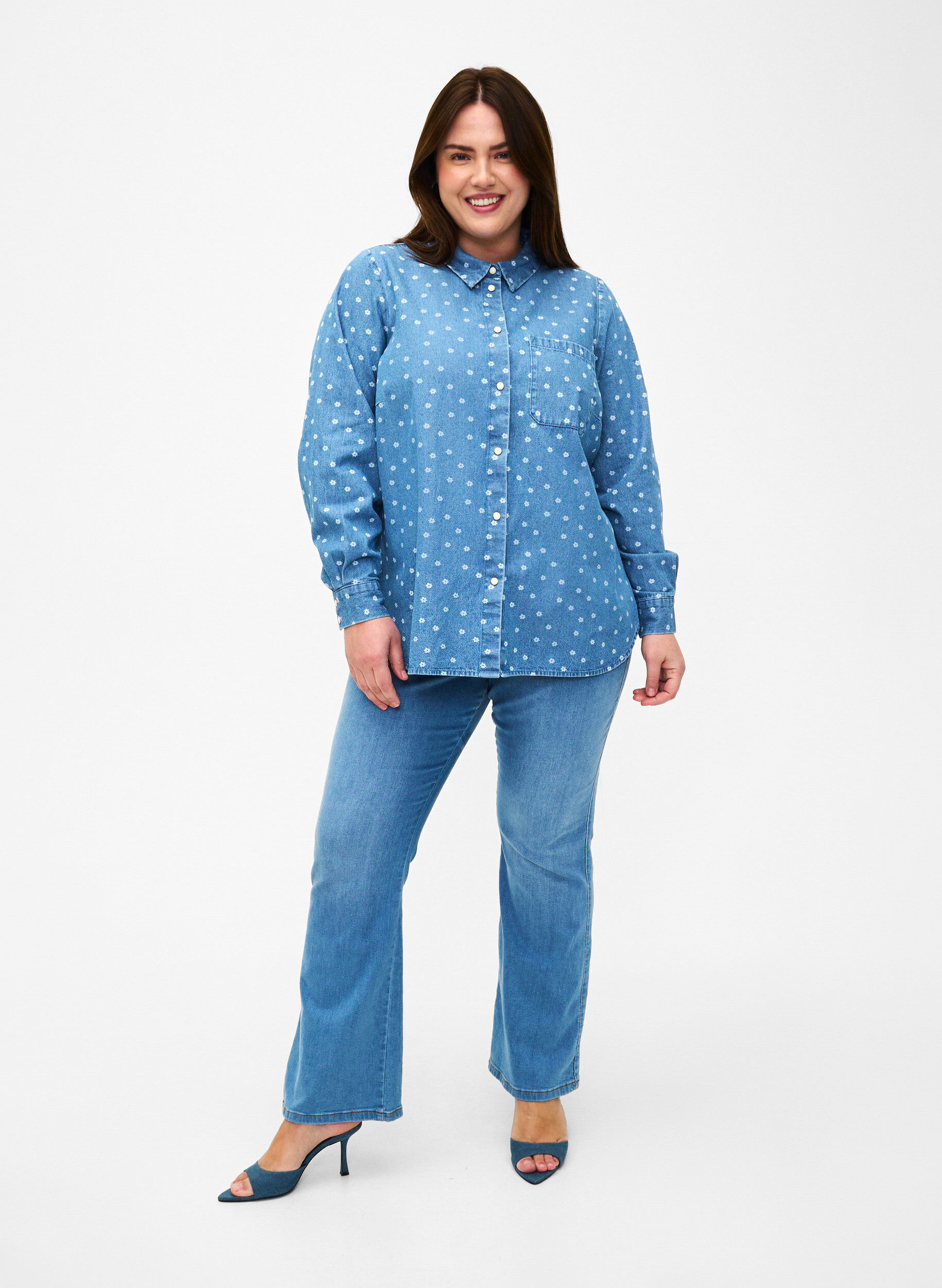ZizziGebloemd denim overhemd met borstzak, Light Blue w.Flowers, Model image number 2