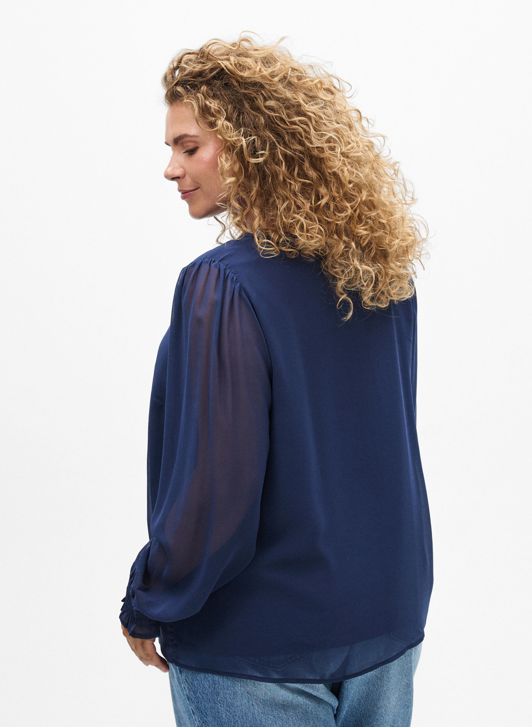 Zizzi Blouse avec manches transparentes et fronces, Bleu, Model image number 2