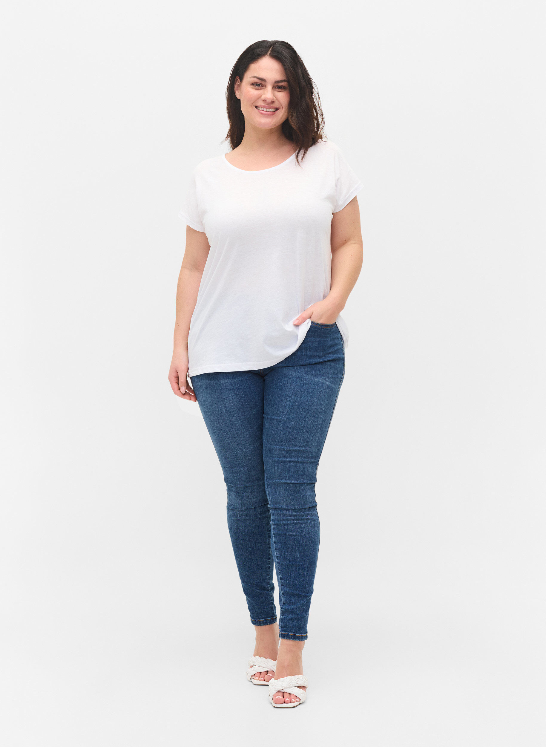Zizzi T-shirt en m&eacute;lange coton, Bright White, Model image number 3