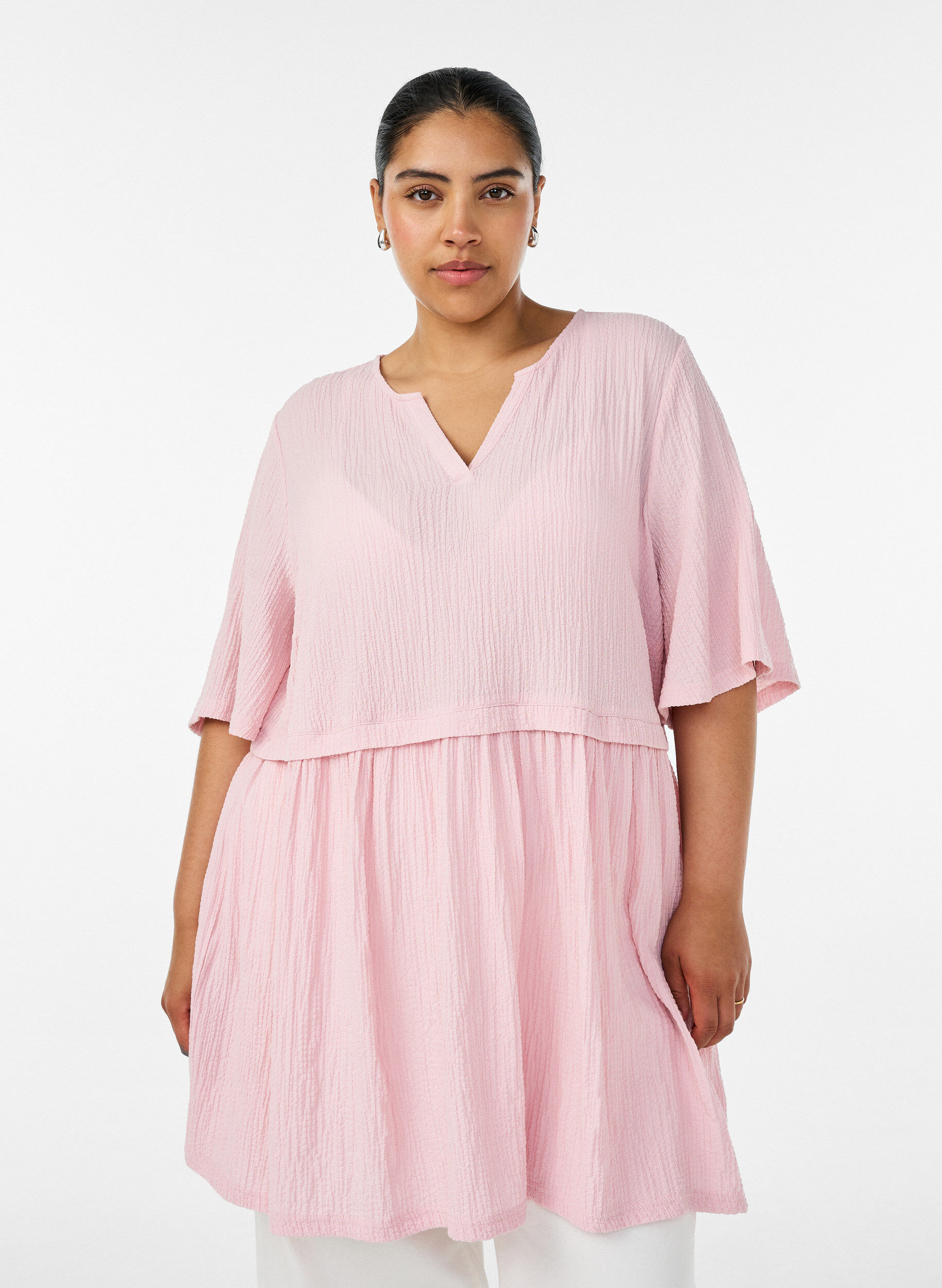 Tuniek met gekreukelde structuur en 1/2 mouwen, Roze, Model