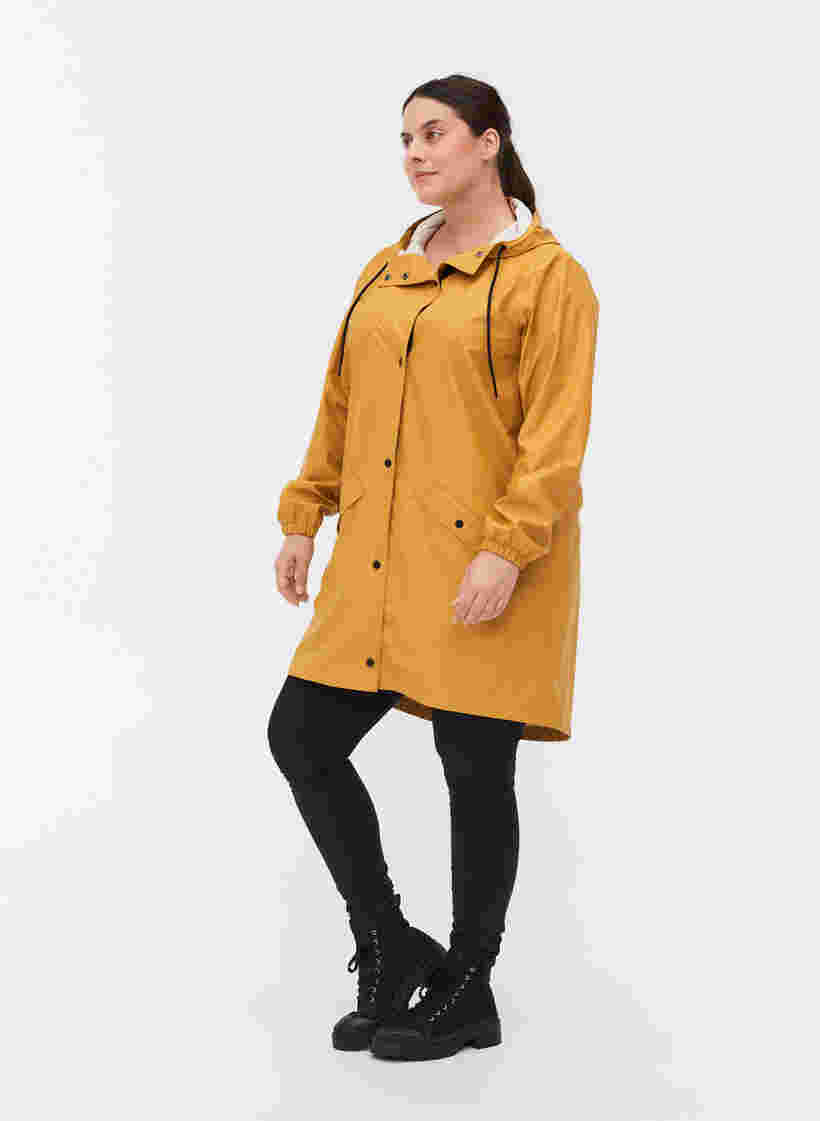 Veste de pluie avec capuche et fermeture boutonnée, Spruce Yellow, Model image number 2