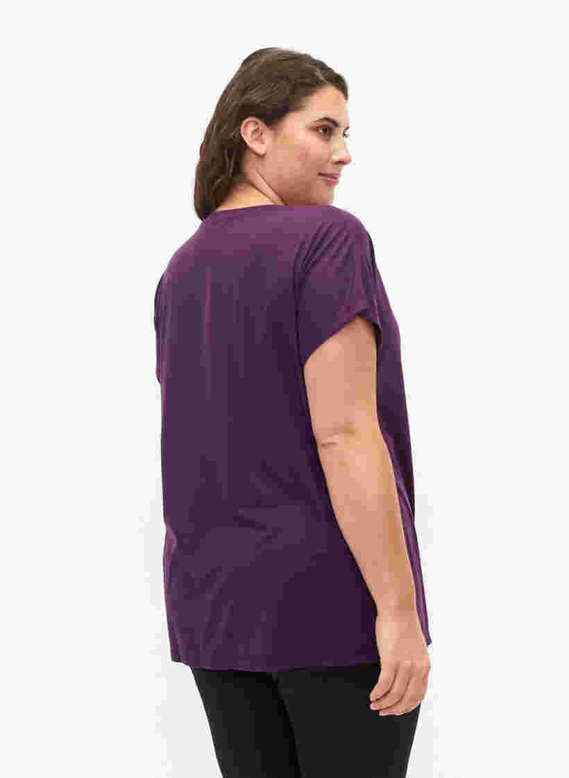 Trainings T-shirt met korte mouwen, Purple Pennant, Model image number 1