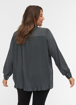 Plissé blouse met parelknopen, Asphalt, Model image number 1