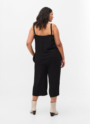 Pantalon-culotte ample en viscosePantalon-culotte ample en viscose, Black, Model image number 1