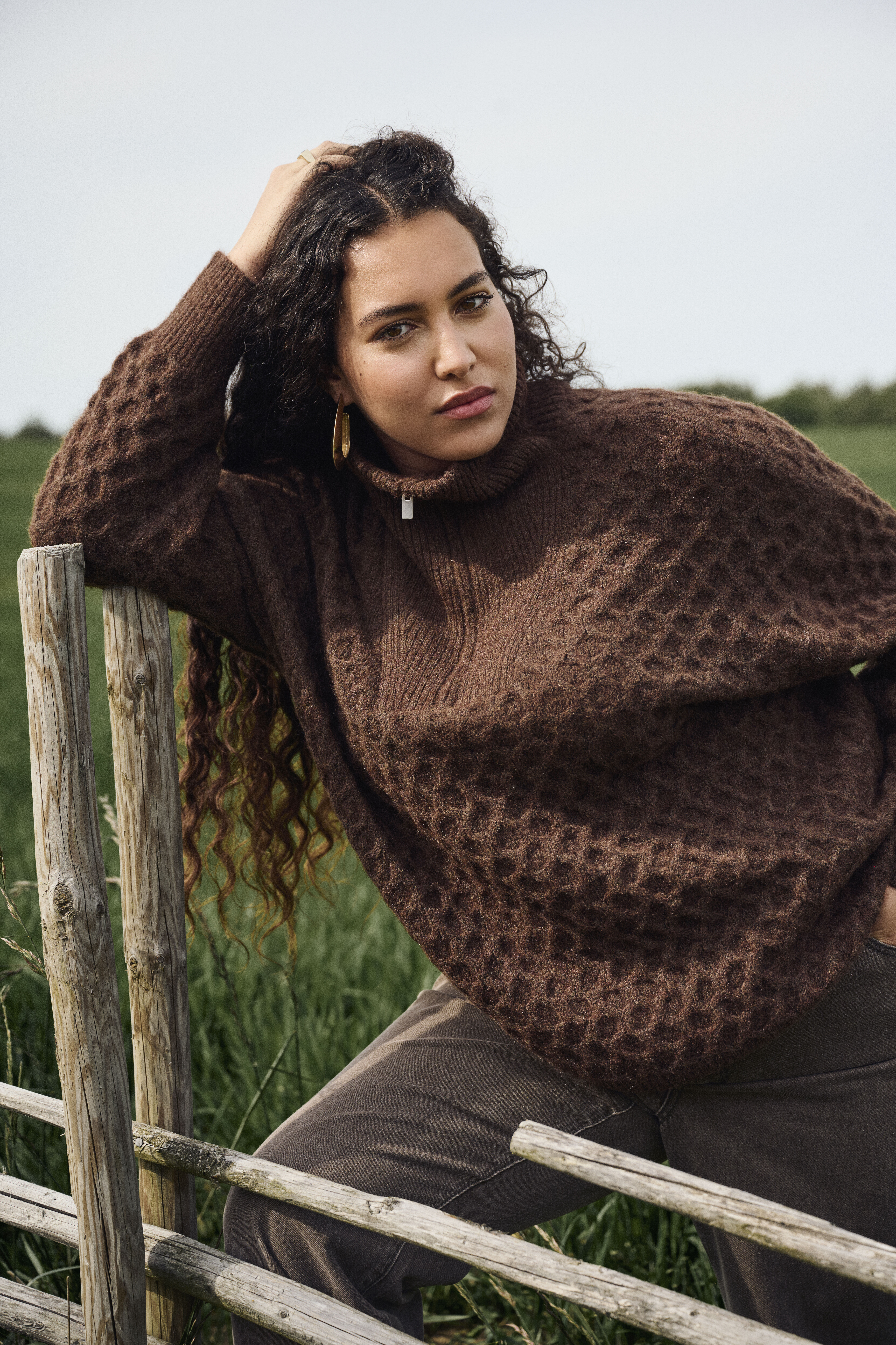 Zizzi Tricot marron avec fermeture &eacute;clair, , Model