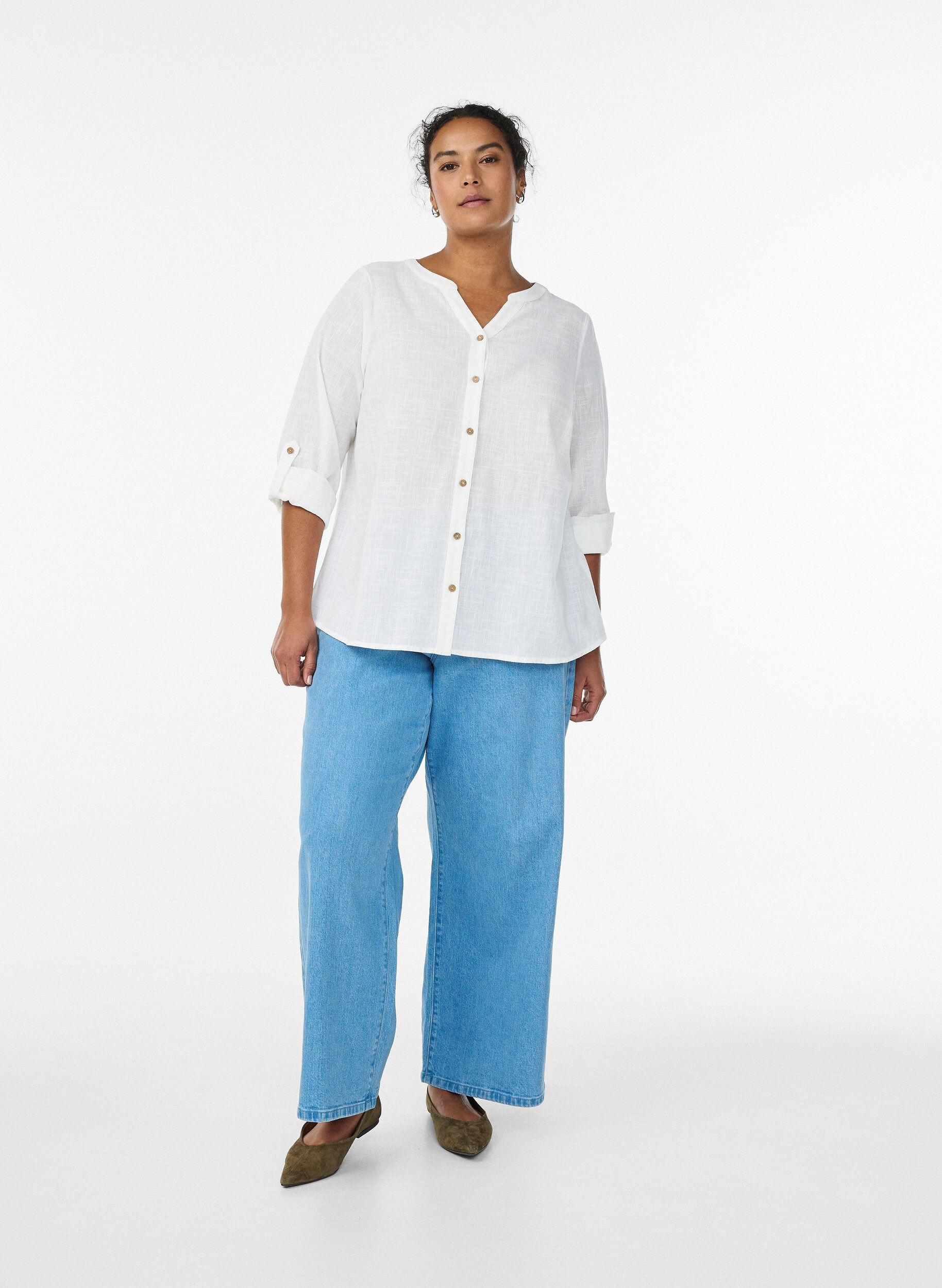 Zizzi Chemisier en coton avec col en V, Blanc, Model image number 1