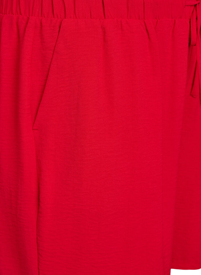Korte broek met zakken en elastische tailleband, Rood, Packshot image number 2