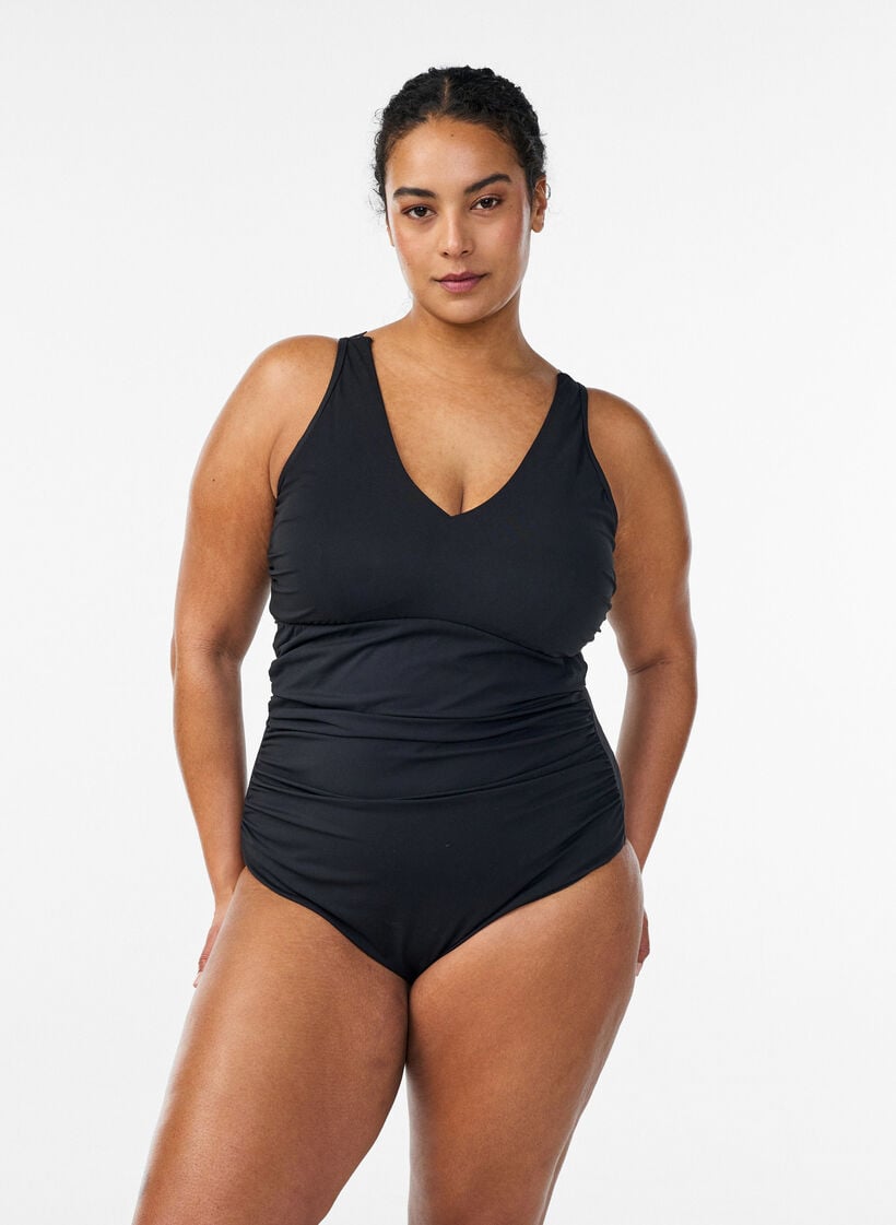 Maillot de bain avec haut rembourr&eacute; et d&eacute;coupe dans le dos, Noir, Model image number 0