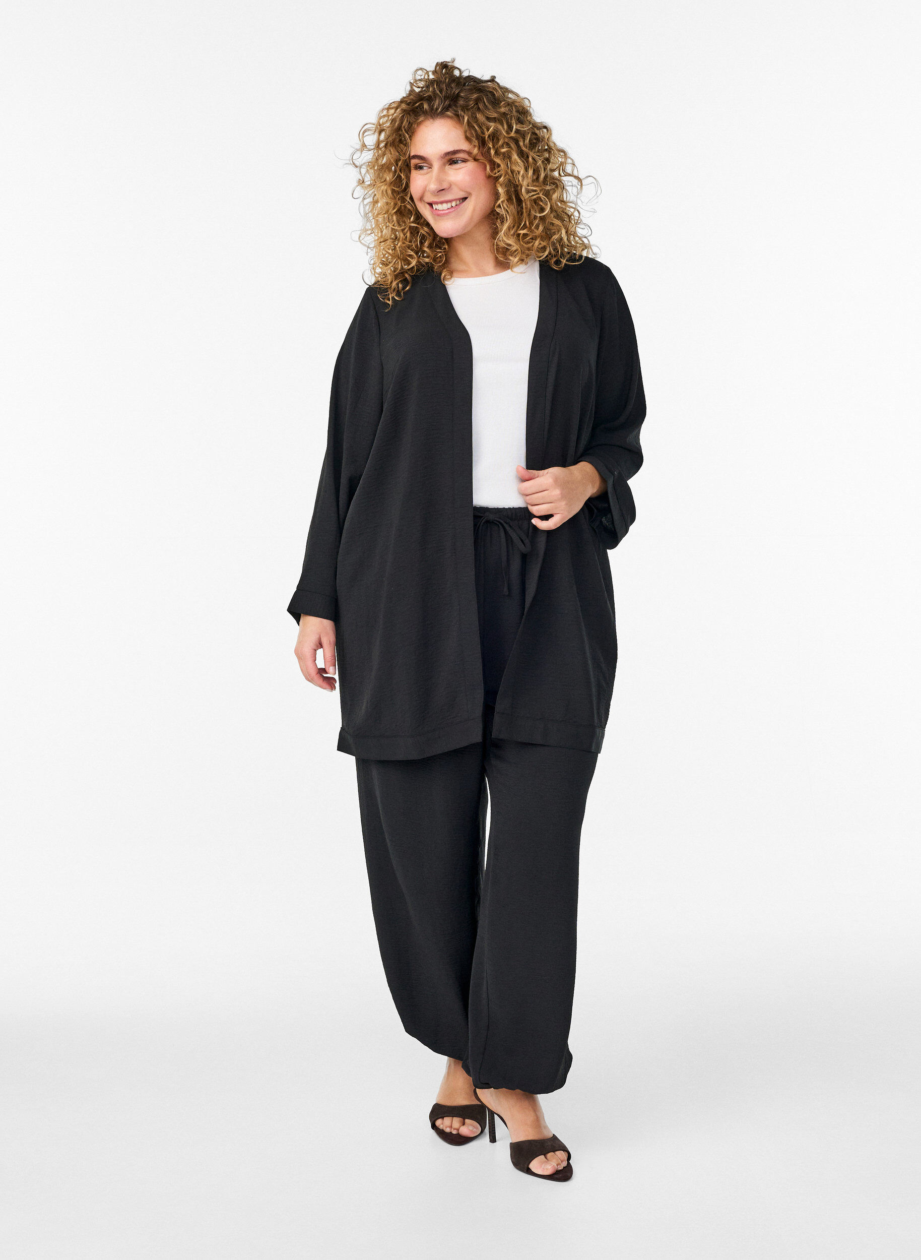 ZizziBallonbroek met hoge taille, Zwart, Model image number 0