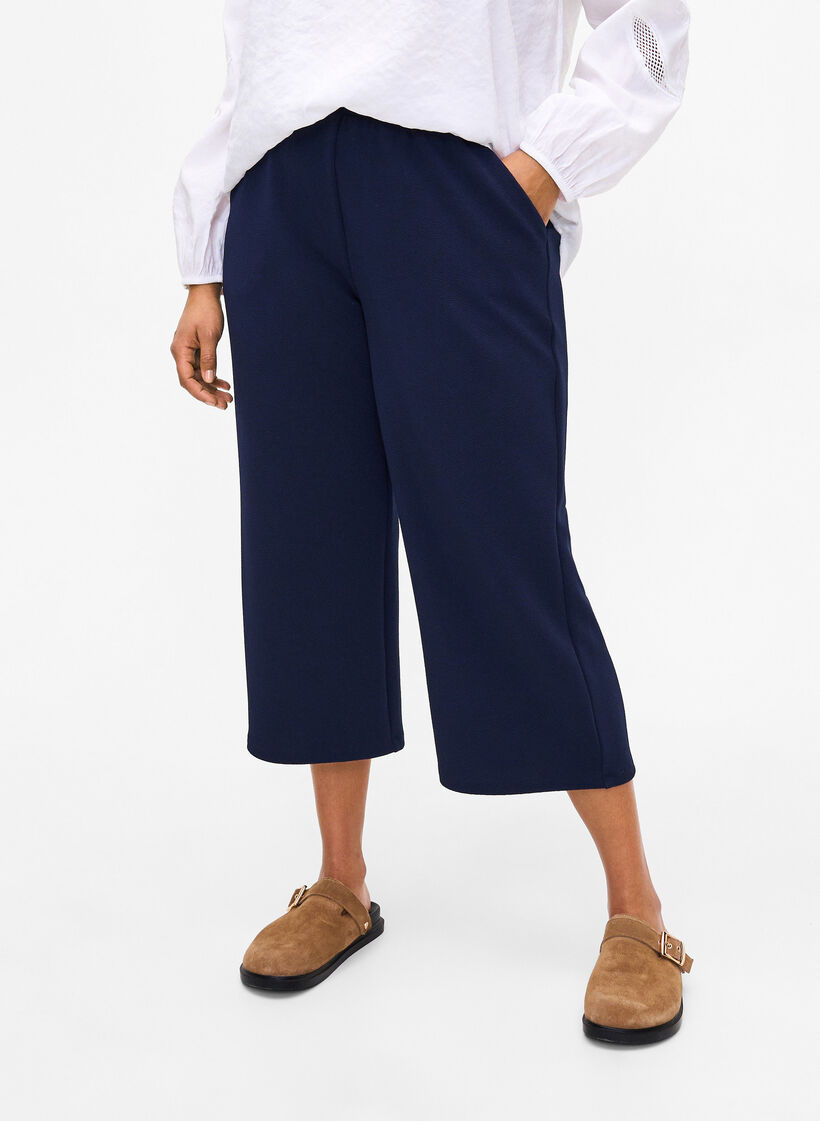 Pantalon ample avec longueur 7/8, Bleu, Model image number 2