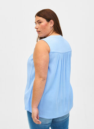 Mouwloze viscose blouse met gehaakt detail, Serenity, Model image number 1