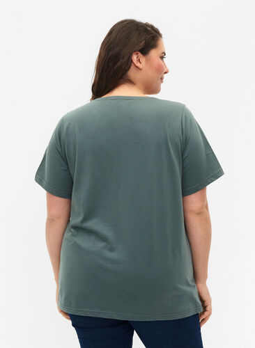 FLASH - T-shirt avec col en V, Balsam Green, Model image number 1