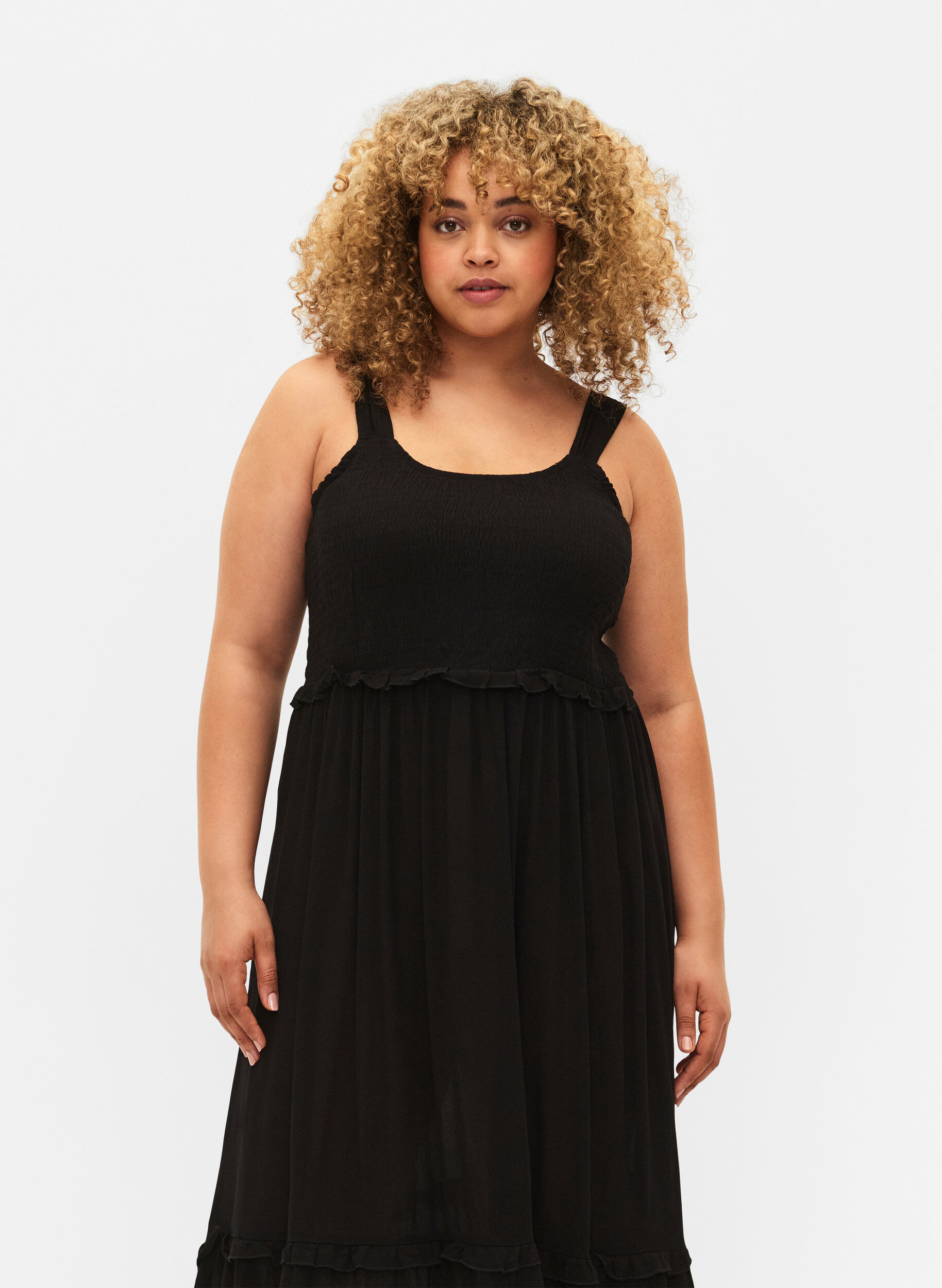 Zizzi Robe midi en viscose avec smock, Black, Model image number 2