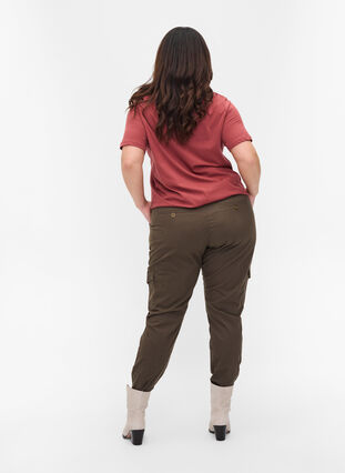 Pantalon cargo avec poches, Tarmac, Model image number 1