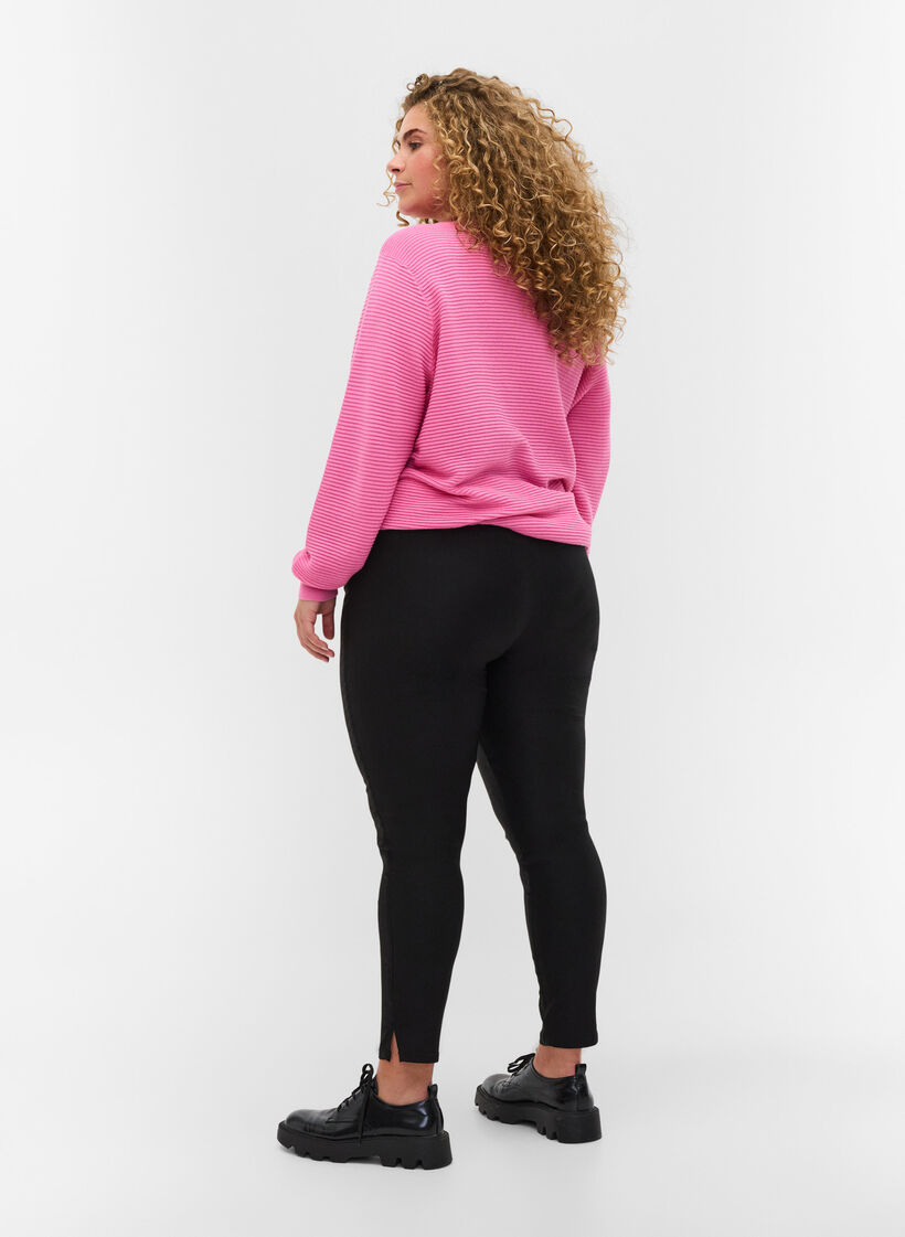 Cropped broek met een lichte glans, Black, Model image number 1