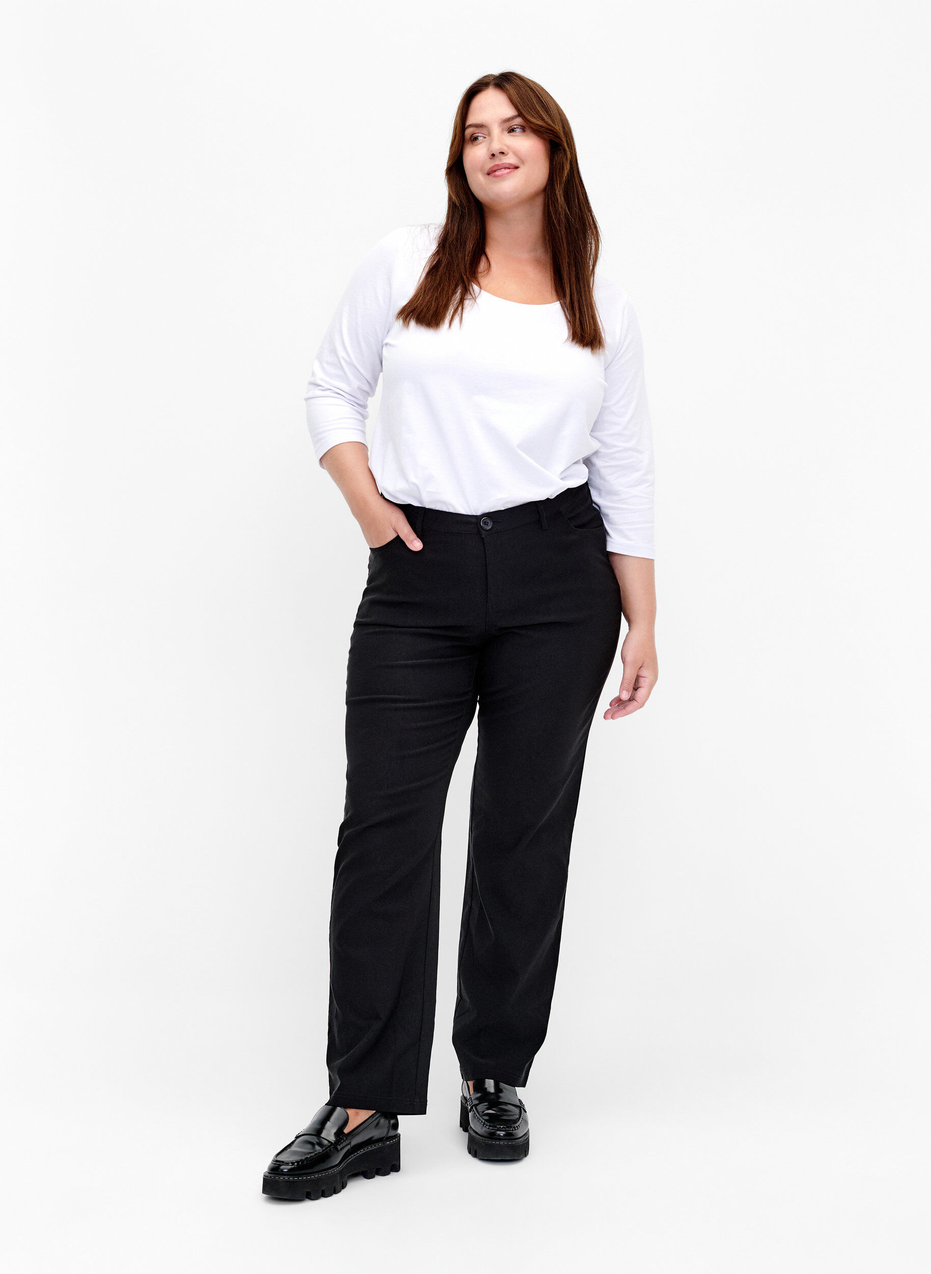 Zizzi T-shirt en coton de base &agrave; manches 3/4, Blanc, Model image number 1