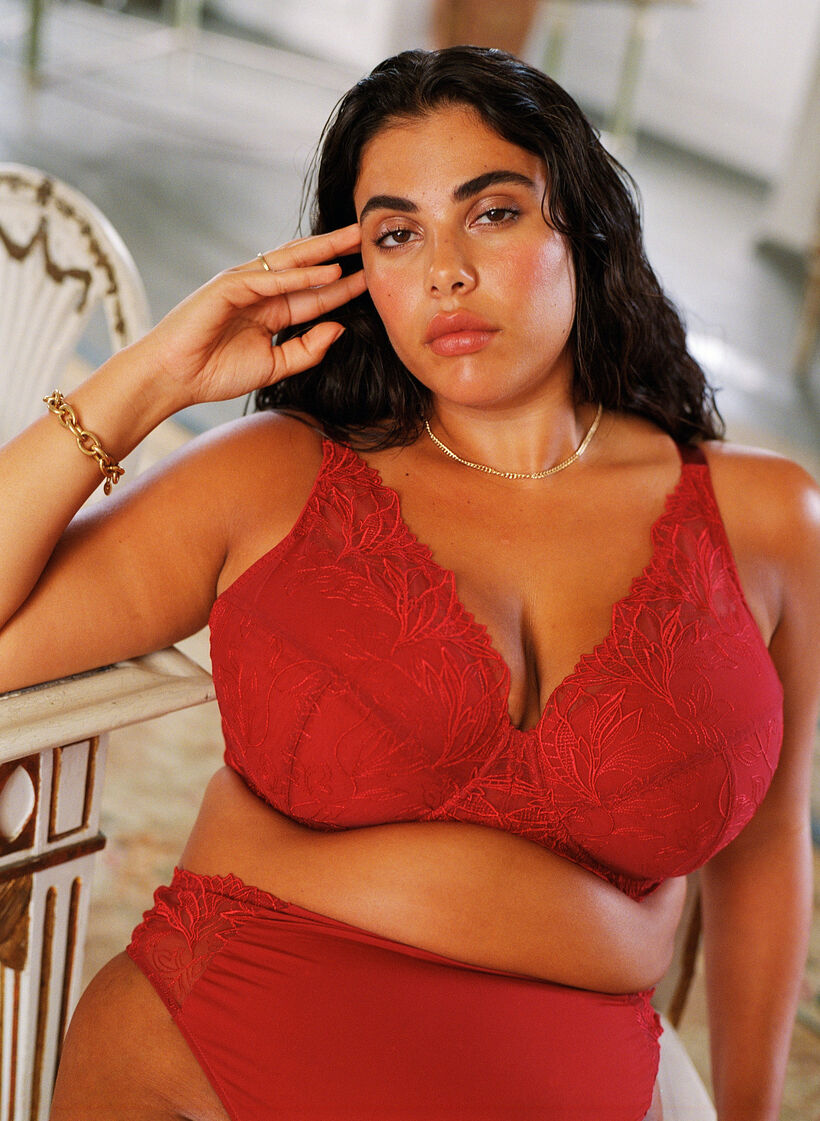 Soutien-gorge en dentelle rembourré avec armature, Rouge, Image image number 0