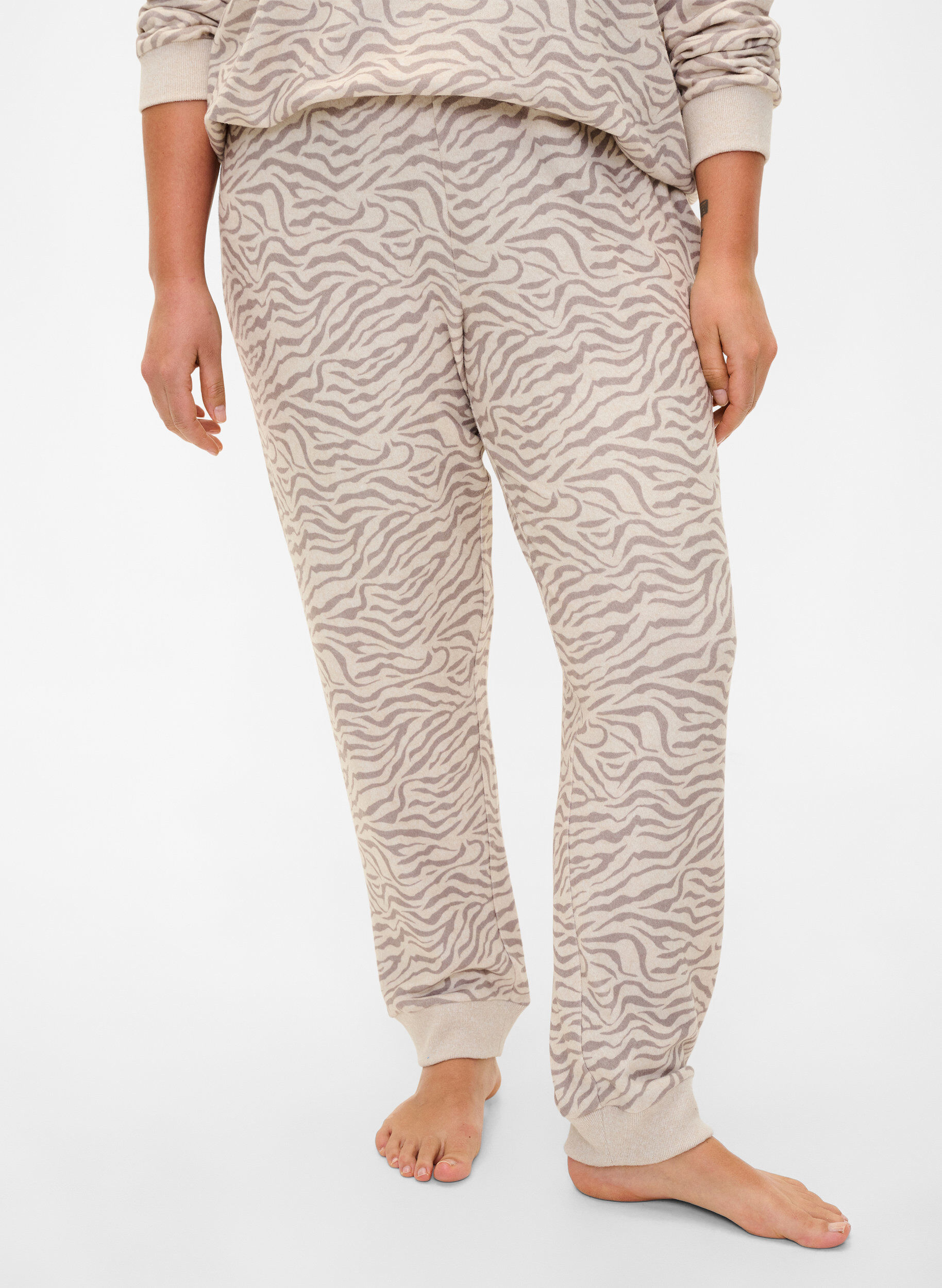 ZizziVelours broek met print, Pink Tint AOP, Model image number 2
