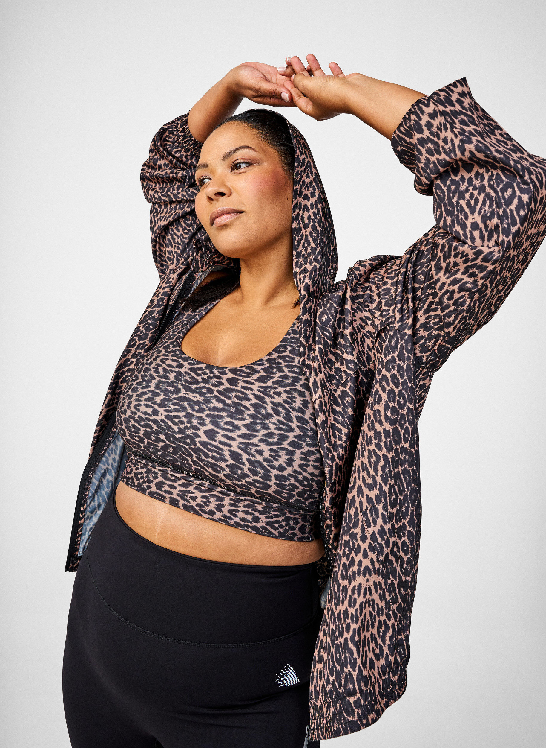 Racerback sport-bh met luipaardprint