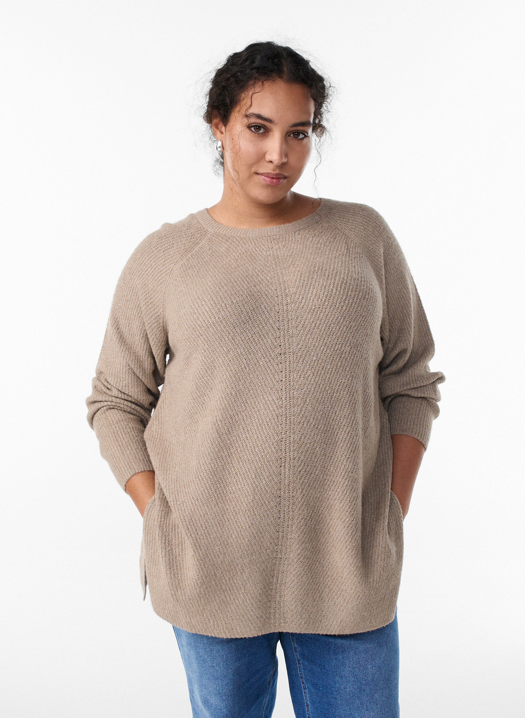 ZizziPull en maille &agrave; motif diagonal et manches raglan, Beige, Model image number 0
