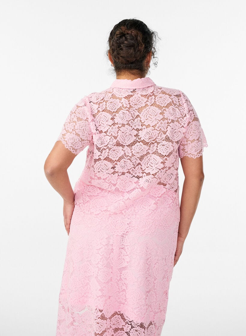 Chemisier en dentelle avec boutons perl&eacute;s, Rose, Model image number 2