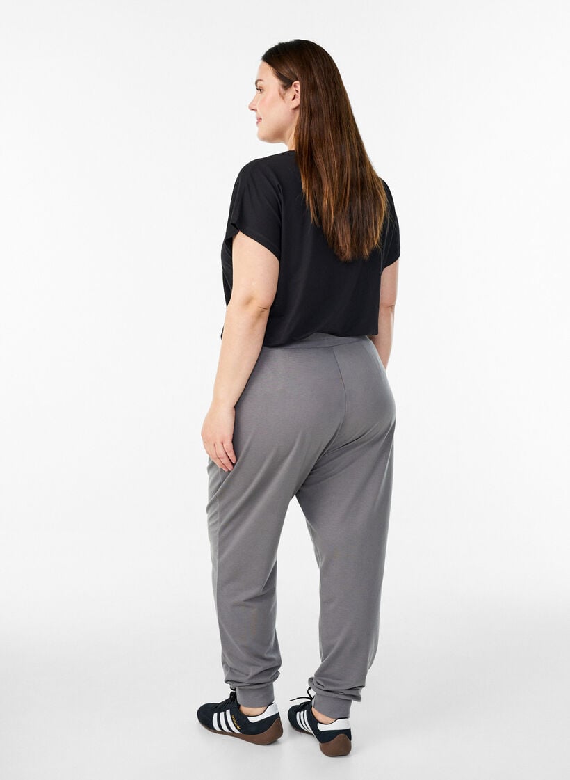 Pantalon de surv&ecirc;tement ample avec poches, Gris, Model image number 2