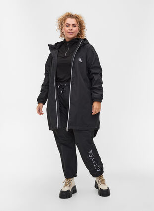 Veste de pluie à capuche avec bande réfléchissantes, Black, Model image number 2