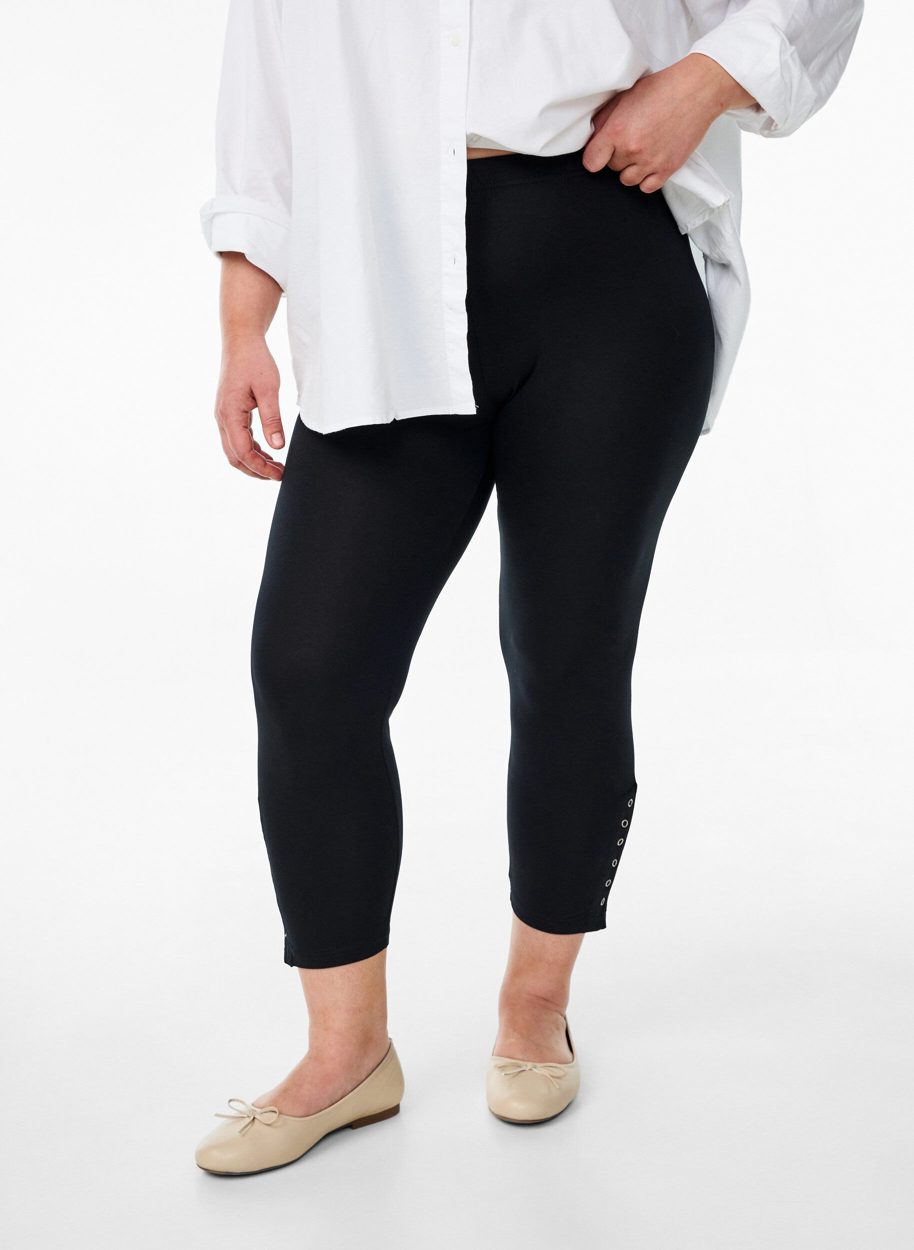 leggings 3/4 avec boutons, Noir, Model