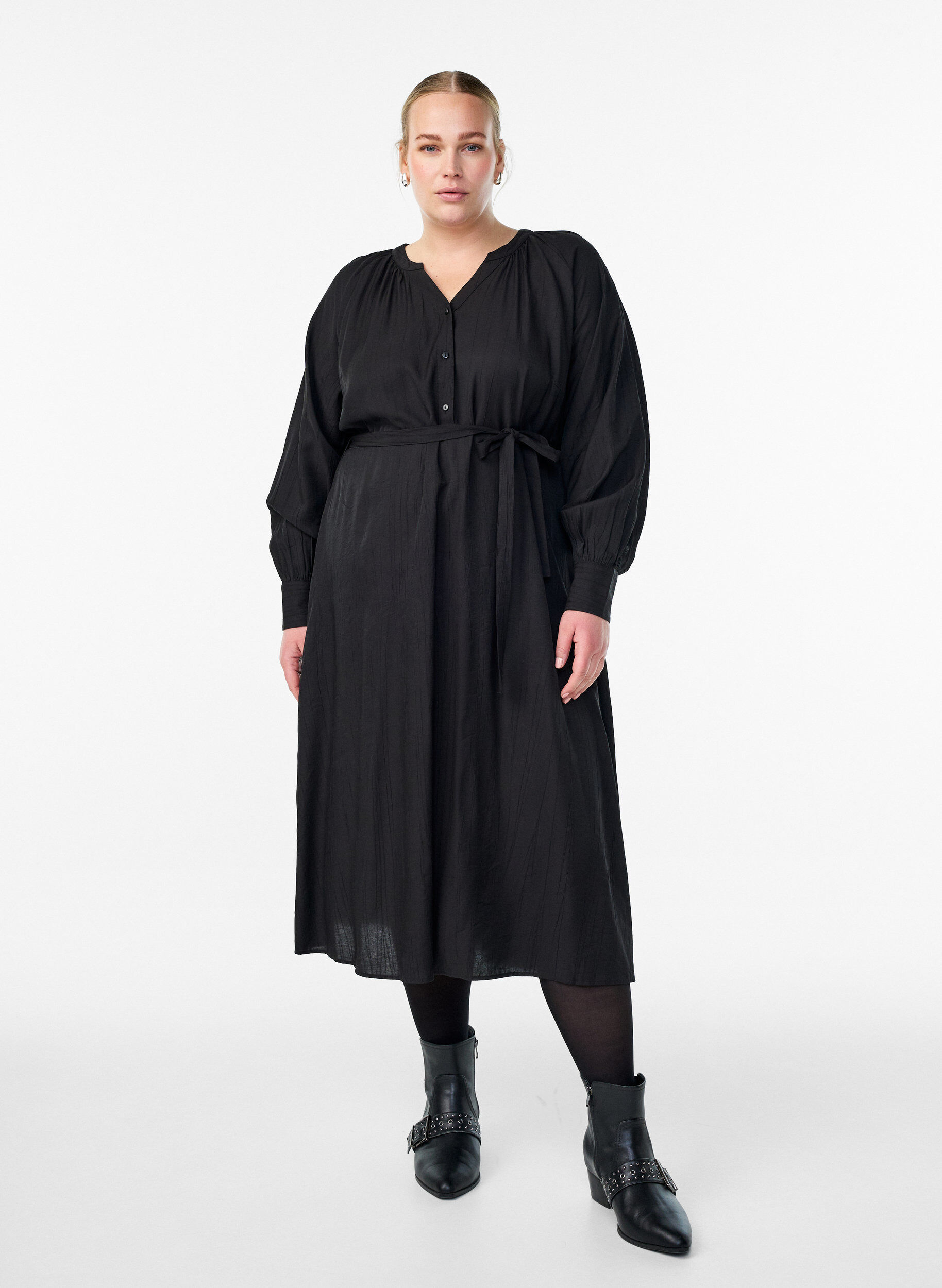 Robe midi avec boutonnage et ceinture &agrave; nouer, Noir, Model