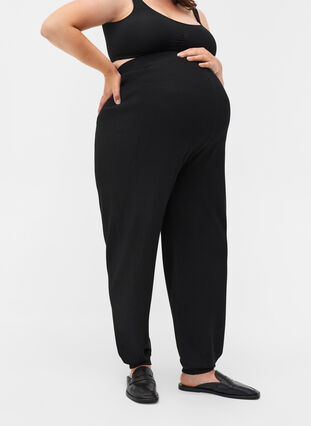 Pantalon de grossesse en tricot, Black, Model image number 2