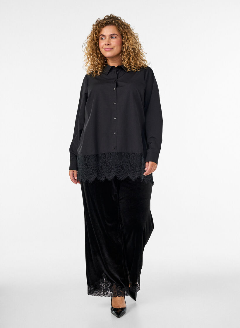 Chemise ample avec une large bordure en dentelle, Noir, Model image number 1
