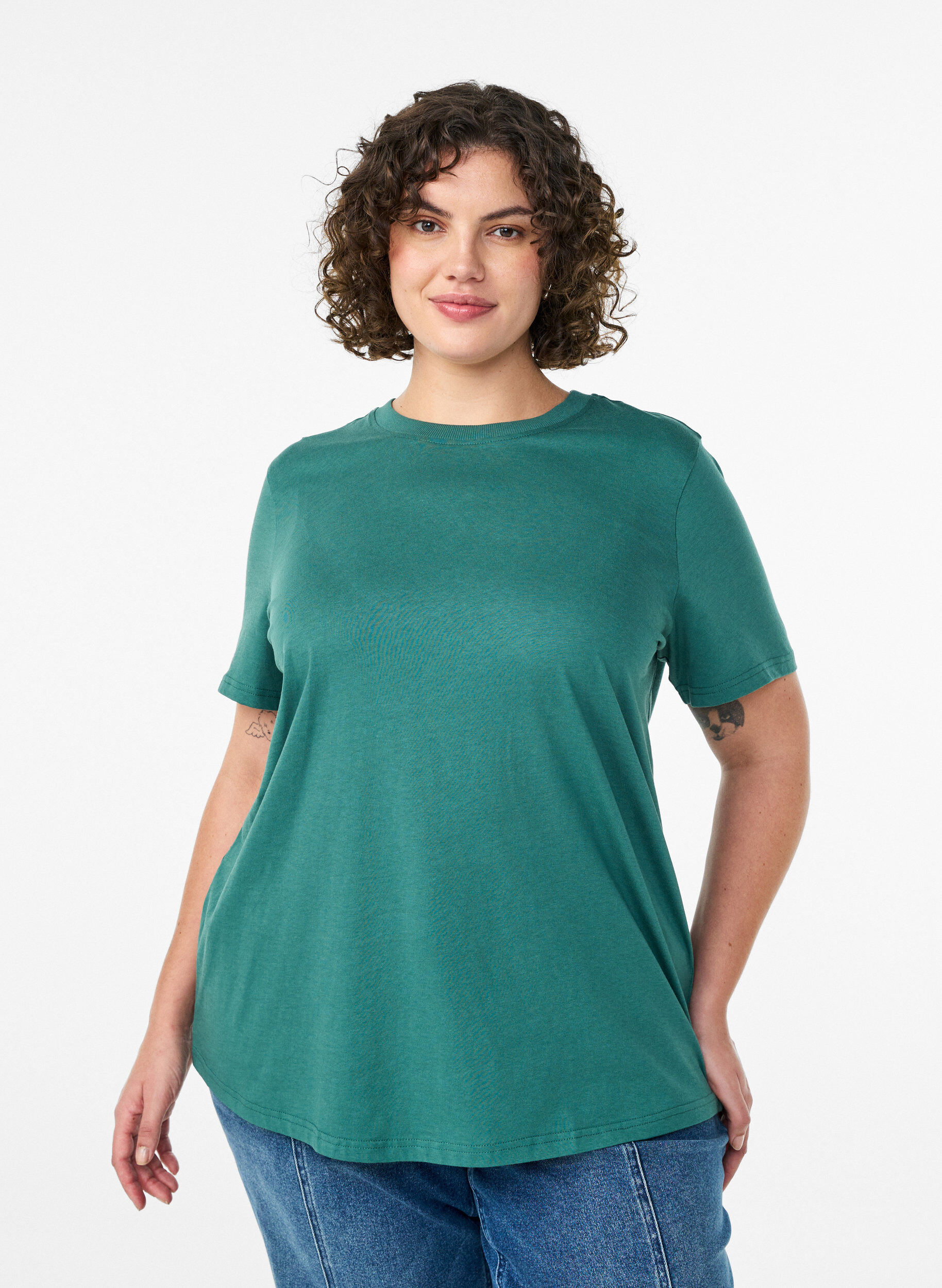 Basic katoenen T-shirt met ronde hals, Groen, Model