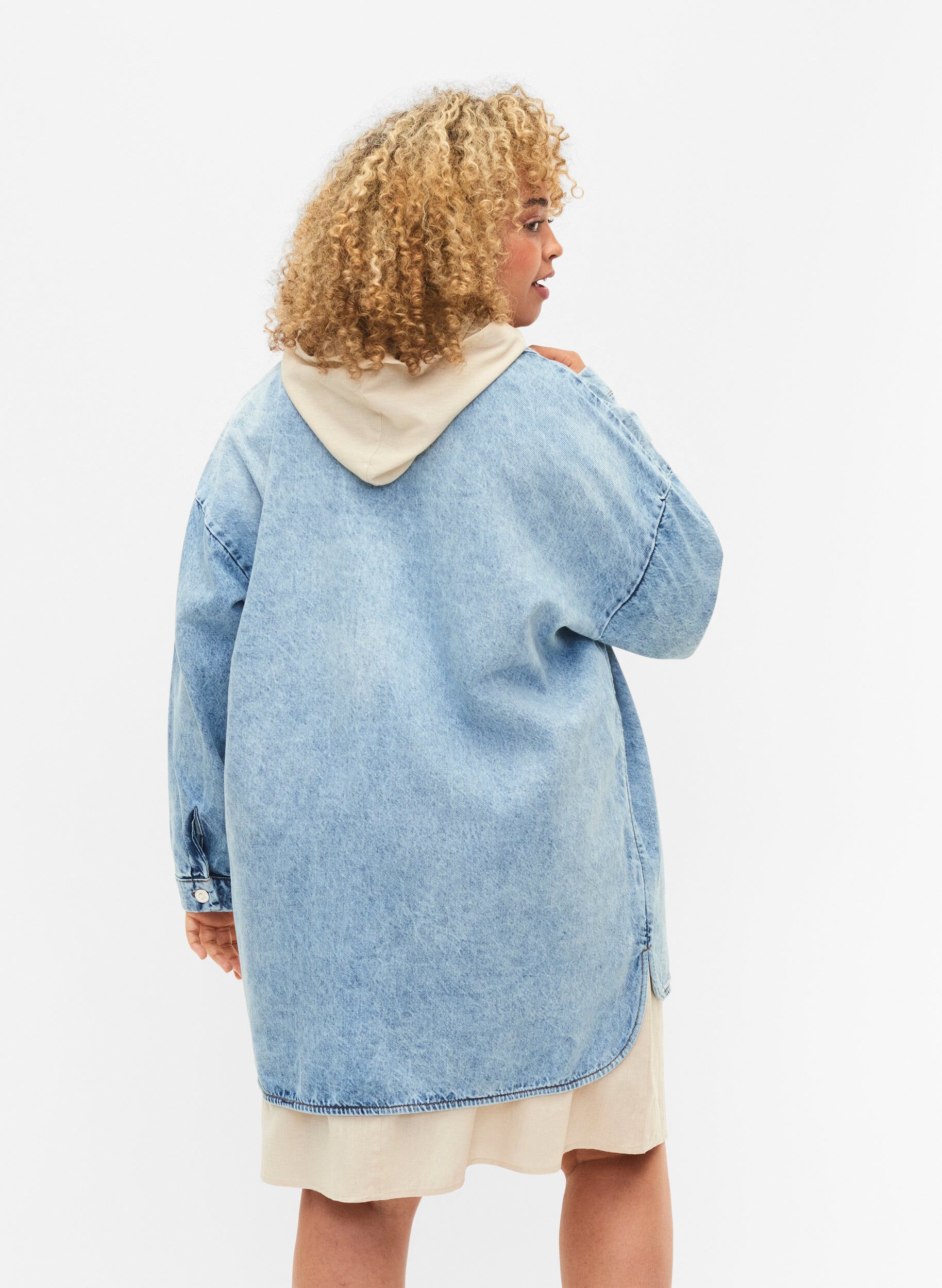 ZizziLoszittend spijkerjack met knopen, Light blue denim, Model image number 1