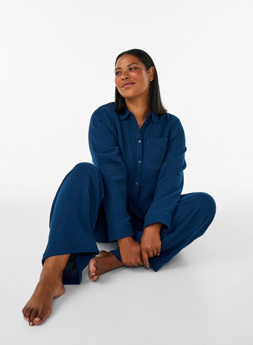 Katoenen mousseline nachthemd met lange mouwen, Blauw, Model image number 3